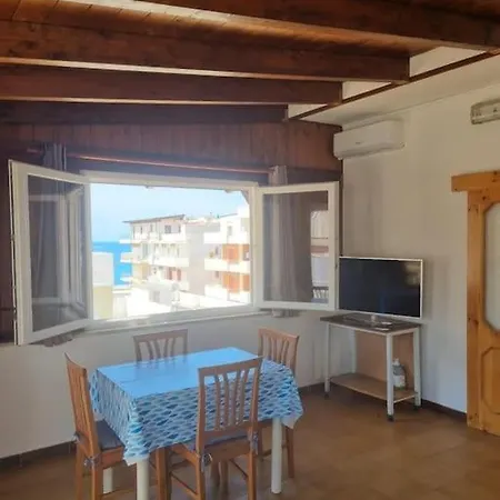 Attico Vista Mare In Centro 公寓
